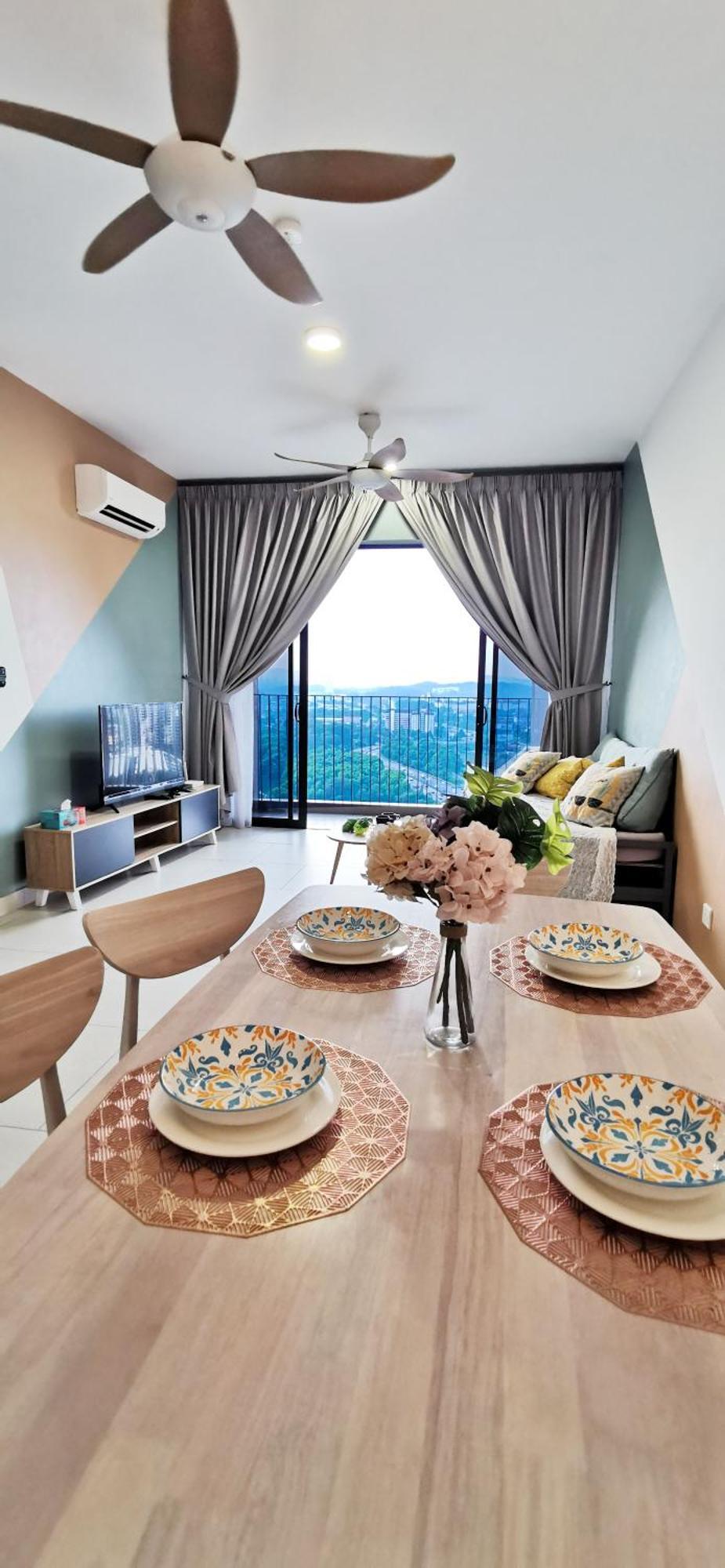 Astetica Pool & Lake View High Floor 100Mbps Wifi Netflix スリ・カンバンガン 部屋 写真